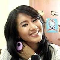 Cut Memey Buka Pendaftaran Calon Suami